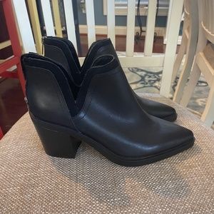 Vince Camuto black leather ankle booties
